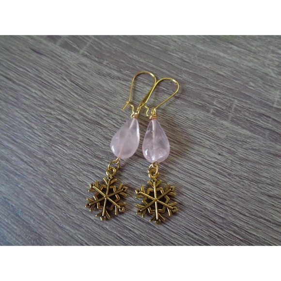 Snowflake Rose Quartz Teardrop earrings - Picture 3 of 5